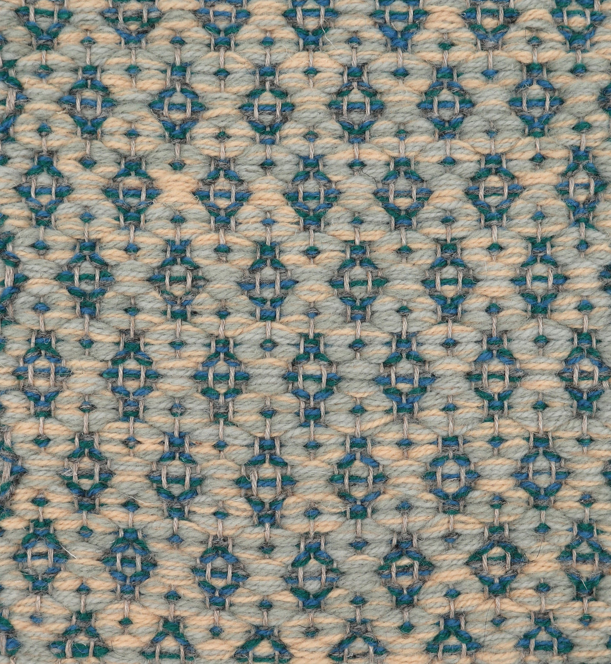<p>Ukrainian Flower, main green 2001, CH033, CH4360, inside blue 08, 5008, 5003, warp - natural linen</p>