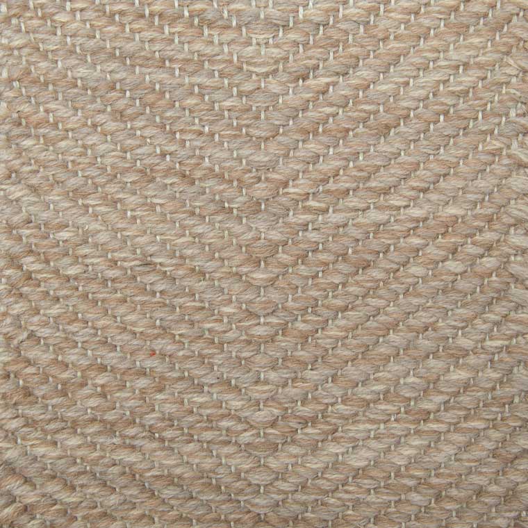 <p>Vertical Herringbone, beige-brown mix 1014, 1024, 6013, 6040, 6041 on the natural yarn</p>