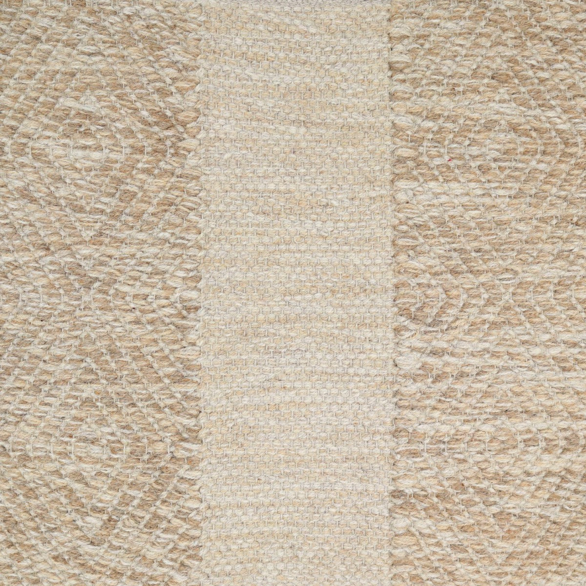 <p>Milano Beige Panels, Vertical Stripes in Big Dual Diamond Twill, base warm neutrals blend 12, 03, main beige 02, 03, 12 on the natural yarn</p>