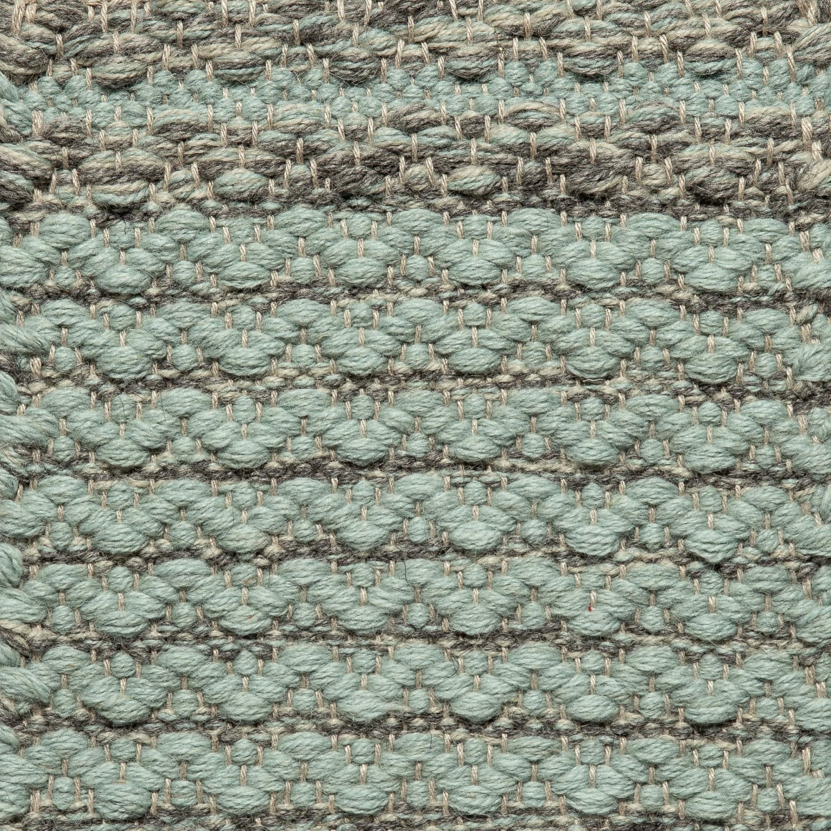 <p>Waves, 1 row - light blue mix CH4400, 5032, 5012, 2 row - grey mix 08, 04, CH4400, CH033 on the natural yarn</p>