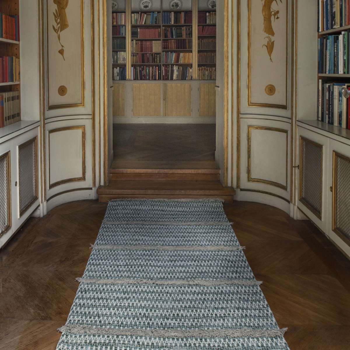 Vandra Rugs