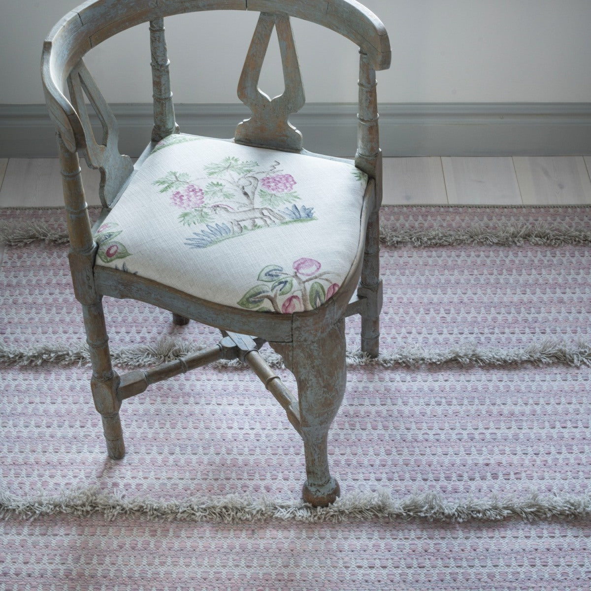 Folk Zig Zag Rya – Pink – Vandra Rugs