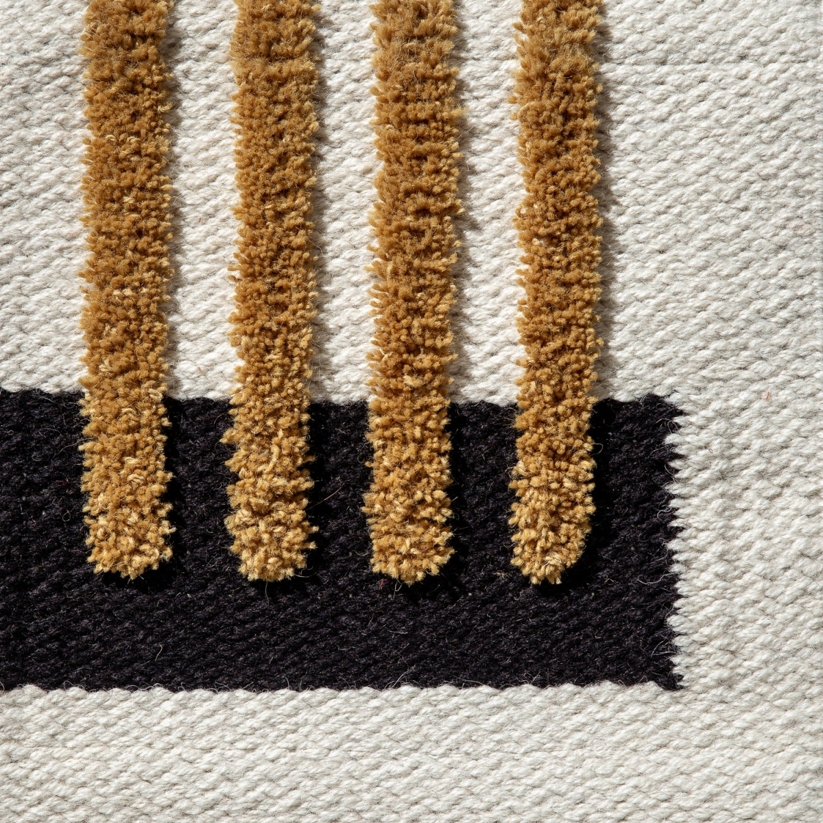 <p><meta charset="UTF-8"><a id="fancybox-right"></a><span id="fancybox-right-ico" class="fancy-ico"></span></p>
<div class="fancybox-title-inside" id="fancybox-title"></div>
<div class="fancybox-title-inside">
<div id="fancybox-title" class="fancybox-title-inside">
<meta charset="UTF-8">
<span>HORIZON created by Yuriy Zimenko, Flat Tuskaft with Hand Tufted Vertical Stripes, Option 1) main with frame - white 1023, insert black 1006, tufted stripes - mustard 6004</span><br>
</div>
<br>
</div>