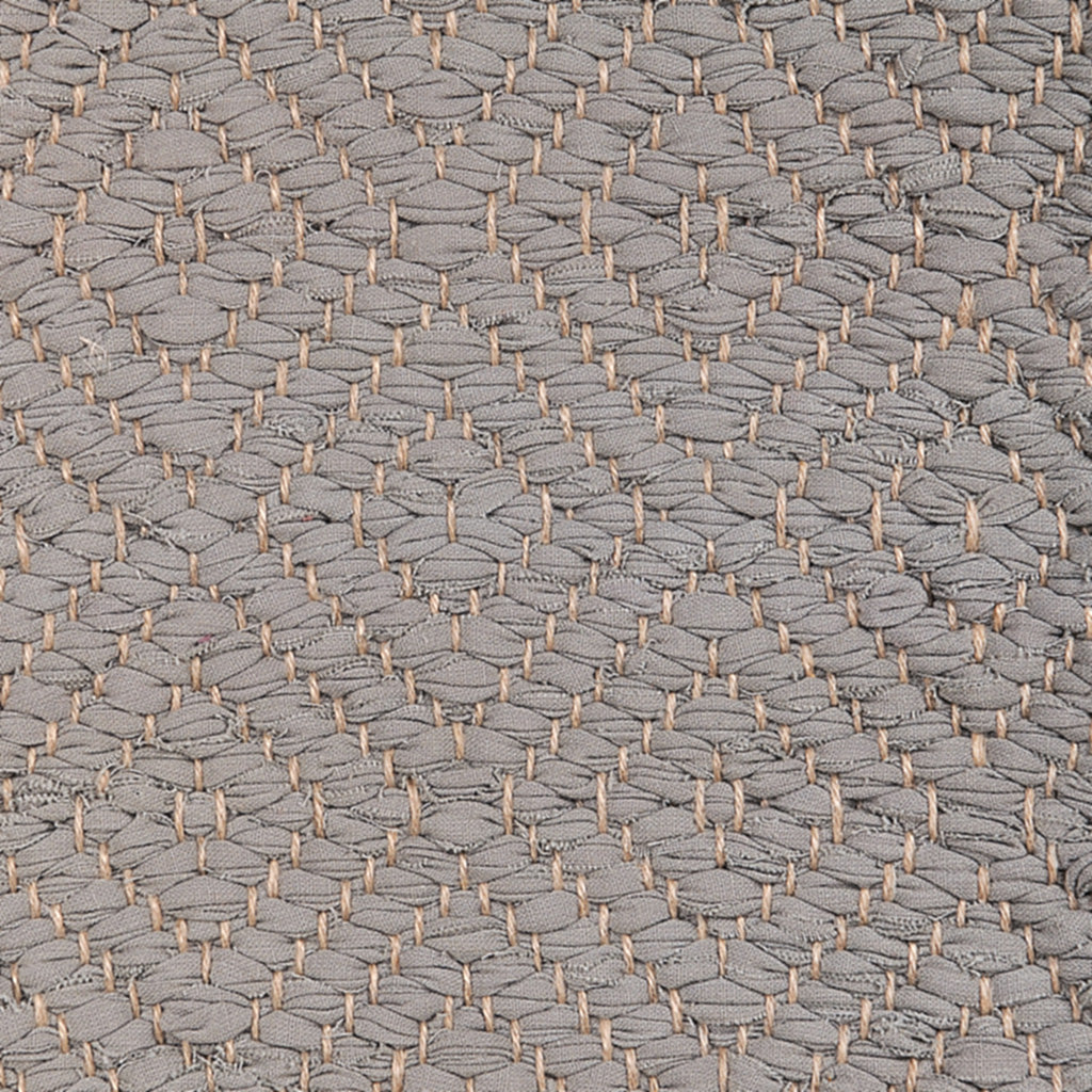 <p>Diamond Twill, grey 122 on the natural yarn</p>