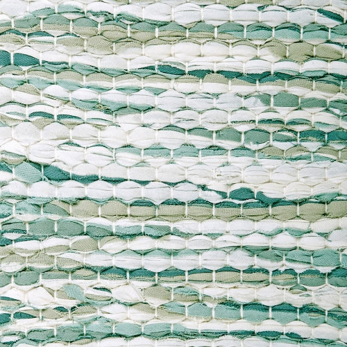 Double Weave, main white 101, 102 (80%), effects 411,433,469,405/1; white yarn <a href="/wp/wp-content/gallery/collection-antiqua/double-wave-rug-crop.jpg">Click to large</a>