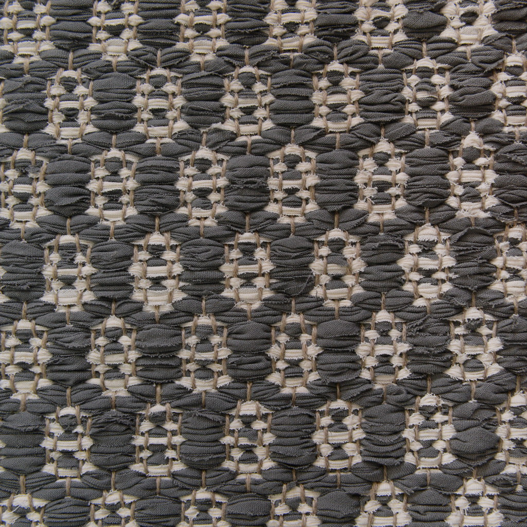 Honeycombs, main green 484, inside white 102; natural yarn &lt;a href="/wp/wp-content/gallery/collection-archipelago/2_resize.jpg"&gt;Click to large&lt;/a&gt;