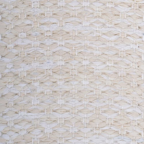 Rosepath, mix offwhite 101 (25%), 102 (25%), 104 (50%); white yarn <a href="/wp/wp-content/gallery/collection-ibiza/rosepath-mix-offwhite-101-___.jpg">Click for large</a>