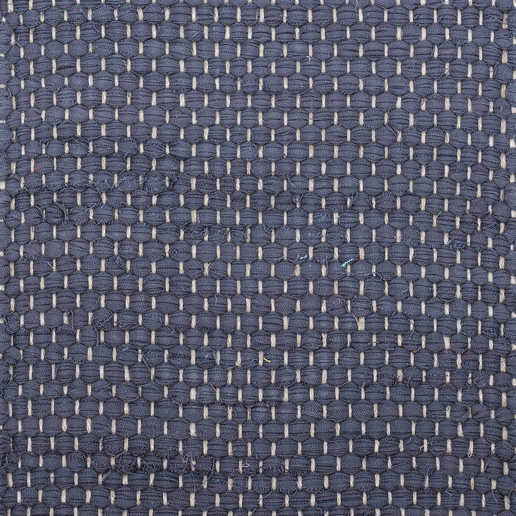 <p>Single weave, grey mix 164, 159; natural yarn</p>