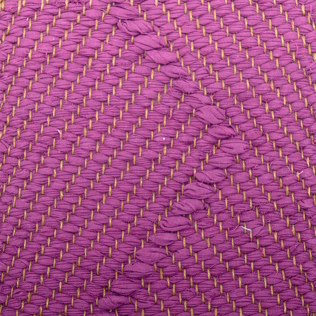 <p>Parquet, purple 393; yarn - brown</p>