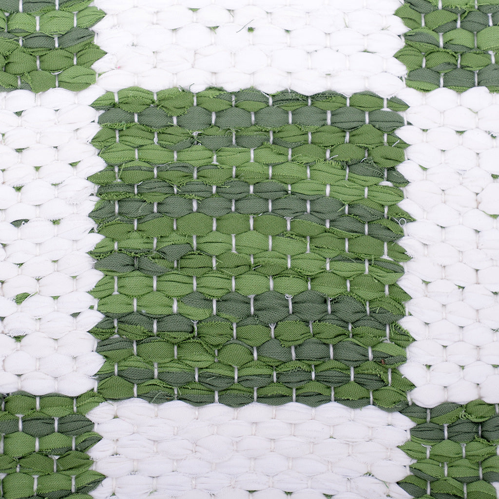 Double Weave Chequered, 1 sq. - green mix 423/1, 417, 419, 2 sq. - white mix 100, 101; white yarn <a href="/wp/wp-content/gallery/collection-herbal/dsc_4291_.jpg">Click to large</a>