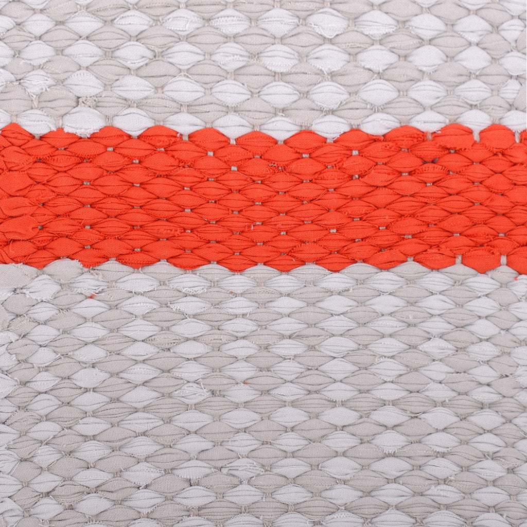 <p>Draell, grey mix 124, 125 and stripe orange 310; natural yarn</p>