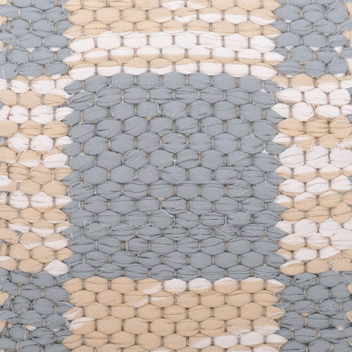 <p>Double Weave Chequered,1 sq. - grey 122, 2 sq. - cream 232, offwhite 104; natural yarn</p>